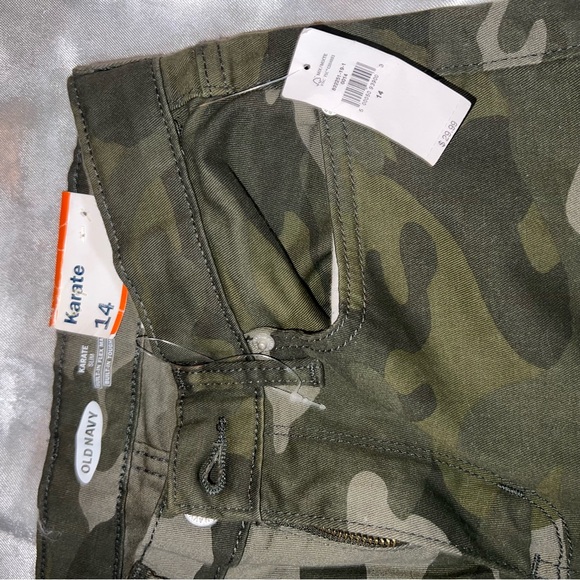 Old Navy Army Fatigue Pants - Picture 4 of 12